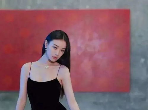 9個(gè)動(dòng)作打造迷人直角肩，告別粗壯斜方肌，重塑都市白領(lǐng)優(yōu)雅體態(tài)